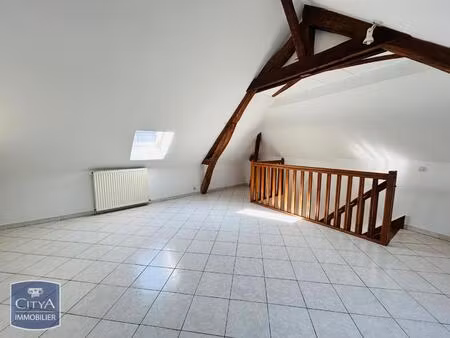 location appartement 2 pièces 41m² montrichard val de cher 41400