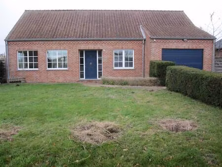 huis te koop in oostmalle met 3 slaapkamers