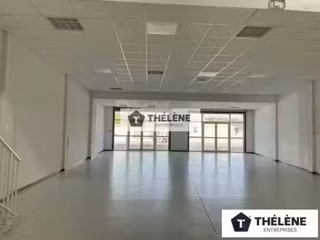 local commercial à louer