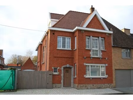 huis te koop in roeselare met 4 slaapkamers