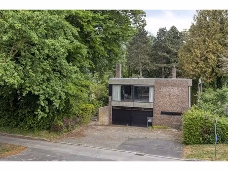 commercieel te koop in sint-kruis met 4 slaapkamers