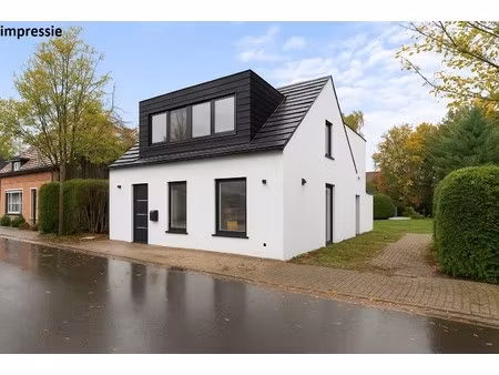 huis te koop in schilde met 4 slaapkamers