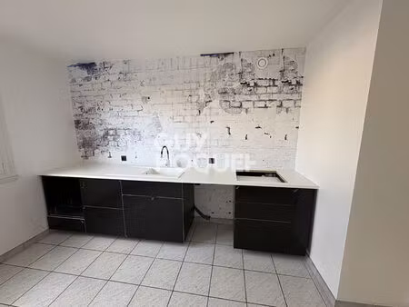 appartement 4 pièces de 80 m2 secteur de la piscine à st symphorien d ozon