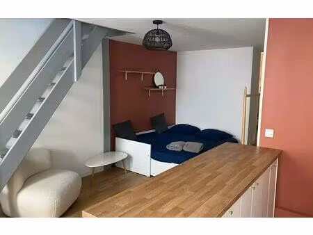 location appartement 2 pièces 52 m² à bordeaux (33000)