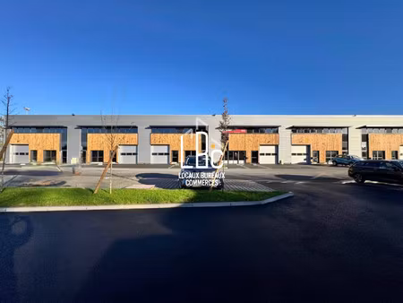 achat local commercial 253m² basse goulaine 44115