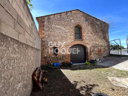 entrepot ou local commercial de 120m2 - bon emplacement