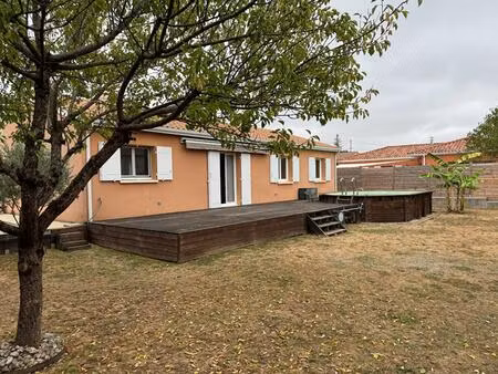 location maison 5 pièces 104 m² à saint-quentin-de-baron (33750)