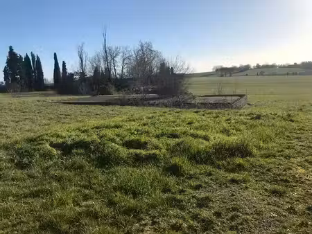 terrain à bâtir de 0 pièces principales