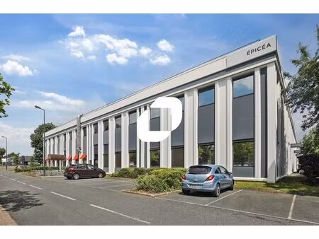 bureaux et activités avec services de proximités