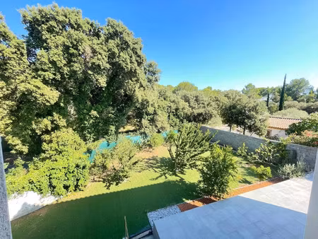 vente maison 5 pièces 136 m² castries (34160)