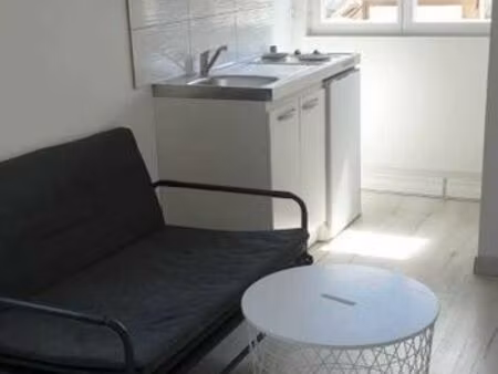 location appartement 1 pièce 15 m² à saint-pierre-des-corps (37700)