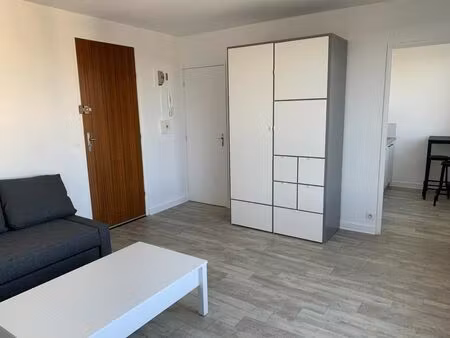 location appartement 1 pièce 25 m² à tours (37100)