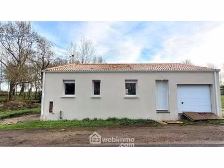 vente maison à la jonchère (85540) : à vendre / 82m² la jonchère