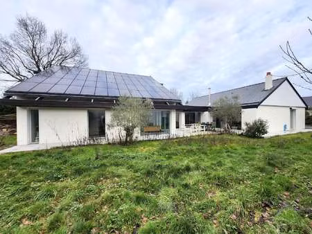 vente maison à sainte-luce-sur-loire (44980) : à vendre / 283m² sainte-luce-sur-loire