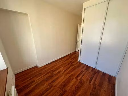 location appartement t1 à cherbourg-octeville (50100) : à louer t1 / 22m² cherbourg-octevi