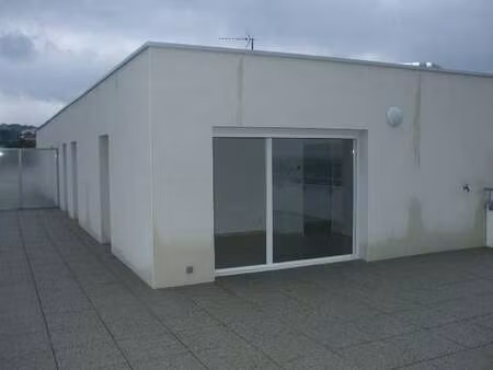 location appartement 3 pièces aux herbiers (85500) : à louer 3 pièces / 67m² les herbiers