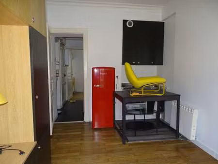 location appartement 2 pièces à nantes centre ville (44000) : à louer 2 pièces / 29m² nant