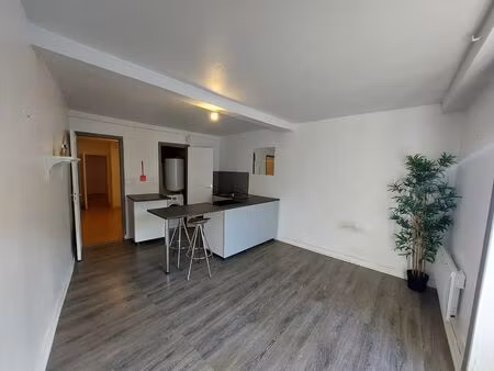 vente immeuble 112 m² montbrison (42600)
