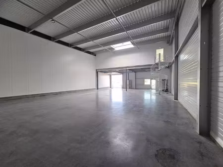 location commerce 523 m² à saint-barthélemy-d’anjou (49124)