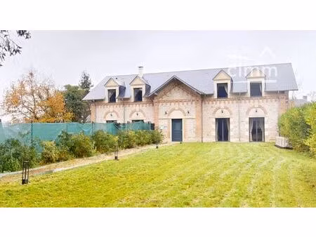 vente maison 10 pièces 268 m² orléans (45000)