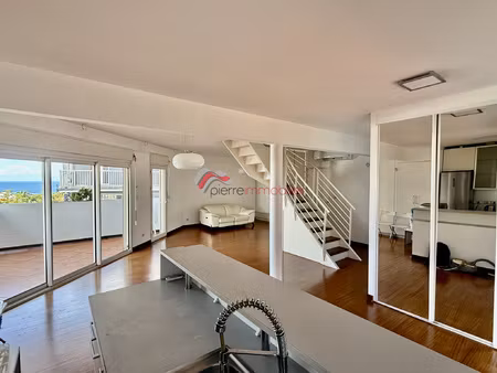 maison duplex vue mer  coeur de saint-pierre  jardin  parkin