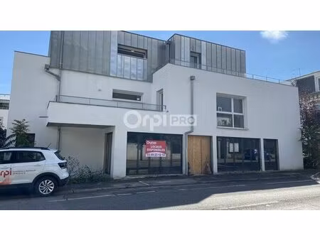 local commercial a vendre