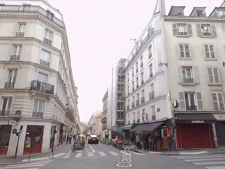 location commerce paris 75009