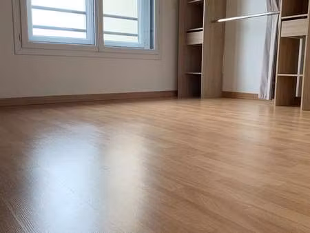 location appartement 3 pièces à angers saint-léonard madeleine (49000) : à louer 3 pièces 