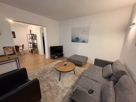 maison 3 pièces de 82 m² avec bureau à wasquehal