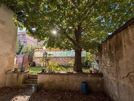 location appartement 2 pièces 32 m² à nancy (54000)