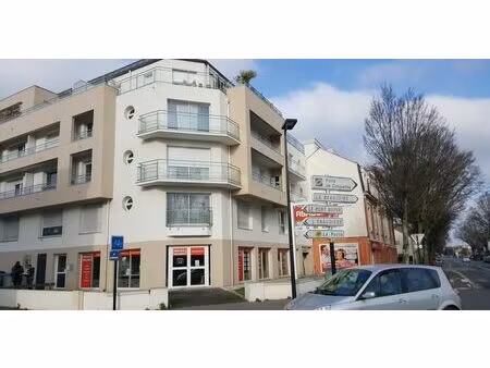 location appartement 2 pièces 49 m² à nantes (44000)