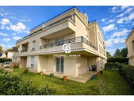 appartement t3 avec jardin et 2 places de parking sécurisées