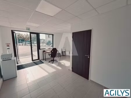 a louer - cellules neuves mixtes activités/bureaux à savigny le temple à proximité de l'au