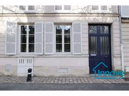 versailles- notre-dame- local professionnel- 4 pièces