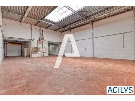 a louer - locaux d'activités avec bureaux d'accompagnement dans la zac de l'epi d'or à vil