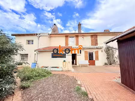 maison - 6 pieces - 130m²