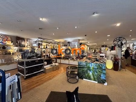 a vendre murs commerciaux proche gare