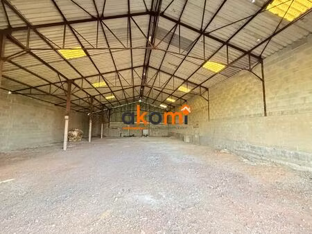 hangar - 2 pieces - 693 13m²