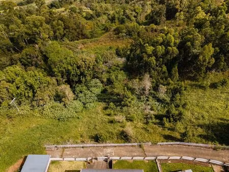 a vendre terrain constructible de 2 589 m2 secteur altitude 950 m