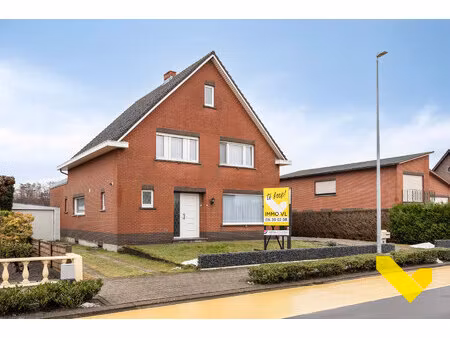 huis te koop in dessel met 4 slaapkamers