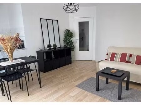 location appartement 1 pièce 26 m² à bordeaux (33000)