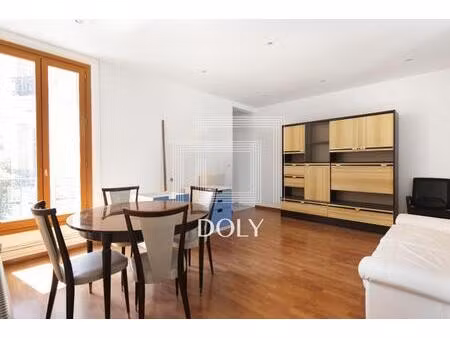 exclusivité 3p centre-ville puteaux tramway 2 10min métro ligne 1 top cadre de vie