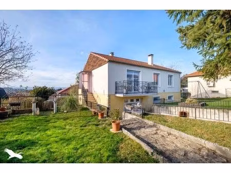 vente maison 4 pièces 75 m² saint-priest (69800)