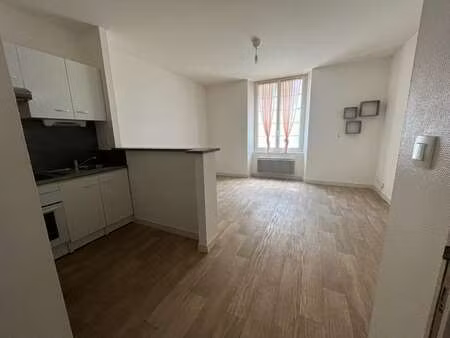 location appartement 2 pièces à rennes (35000) : à louer 2 pièces / 34m² rennes