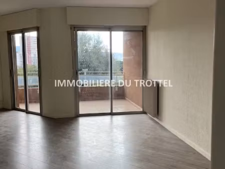vente appartement 4 pièces 98 m² à ajaccio (20000)  262 000 €
