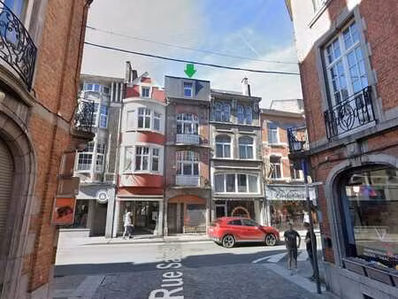 immeuble mixte : 1 commerce et 3 niveaux habitables