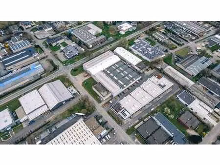 grand hall industriel et bureaux - zoning nord