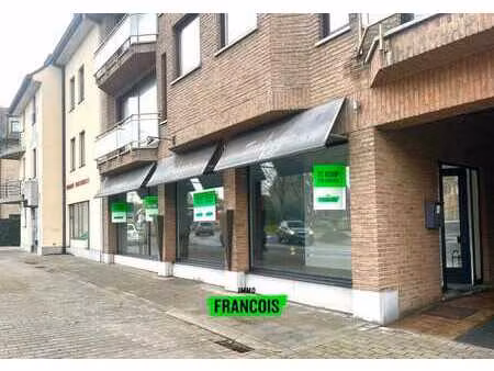 visible  central et plein de potentiel propriété commercial…