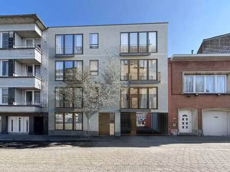 terrain a batir - 6 unites