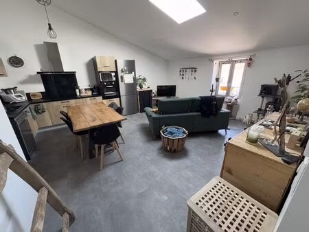 location appartement 3 pièces 60 m² à réalmont (81120)